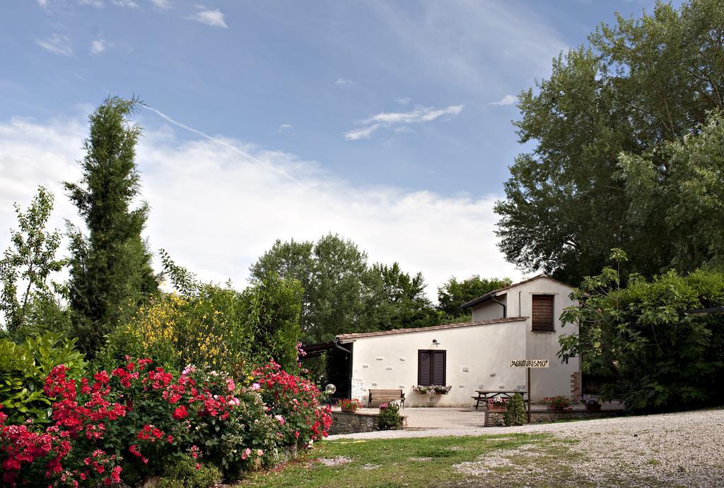 La Buca Di Montauto Hotel San Gimignano Esterno foto
